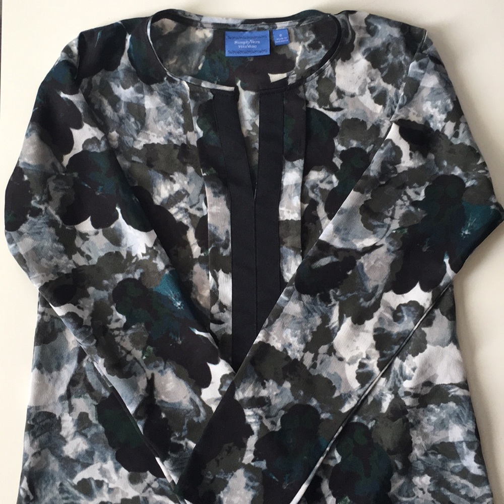 Floral long sleeve blouse